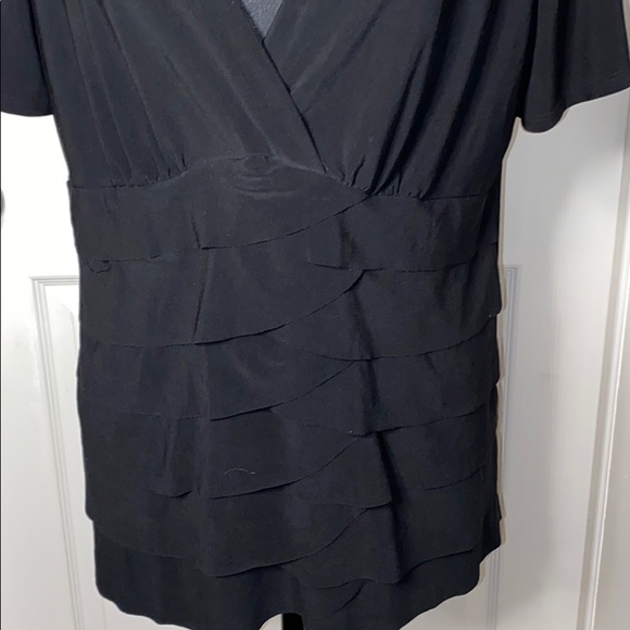 Julien Taylor Blouse - Picture 2 of 6